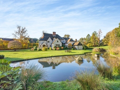 5 bedroom detached house for sale in Upper Harbledown, Canterbury, Kent, CT2