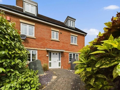 5 bedroom detached house for sale in Woodvale Kingsway, Quedgeley, Gloucester, Gloucestershire, GL2