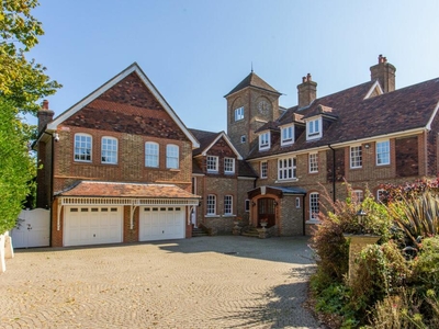 6 bedroom detached house for sale in Stone Road, Broadstairs, CT10