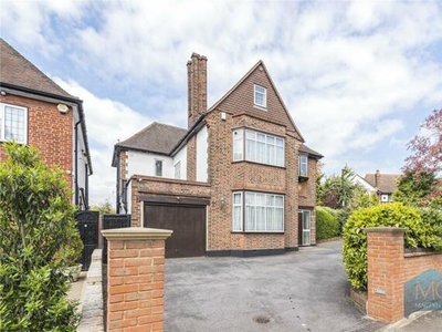 6 Bedroom House Enfield Greater London