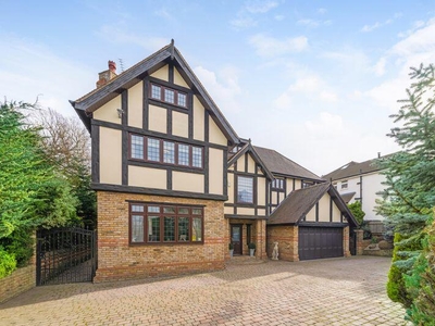 7 bedroom detached house for sale in The Woodlands, Chelsfield, Orpington, BR6