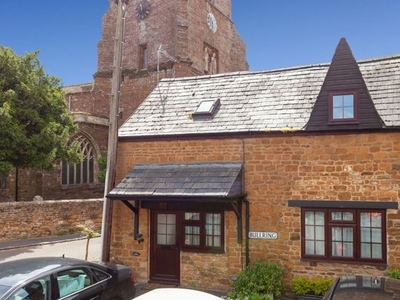Cottage to rent in Bull Ring, Deddington, Banbury OX15