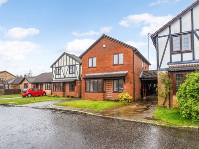 Detached house to rent in Clayfields, Penn, High Wycombe HP10