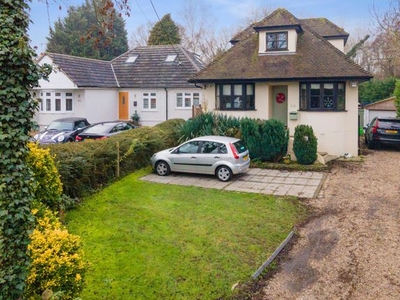 Detached house to rent in Spital Lane, Brentwood CM14