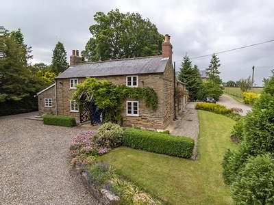 Detached house to rent in Whitwell, York, North Yorkshire YO60