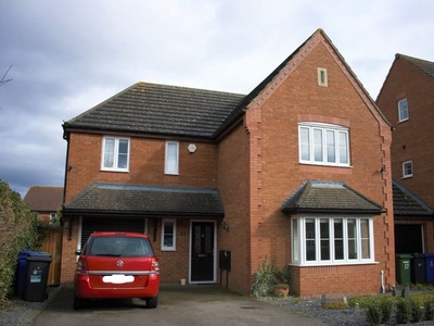 Detached house to rent in Winwood Close, Deanshanger, Milton Keynes MK19