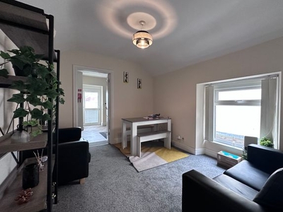 Duplex to rent in Mansel Street, Swansea SA1