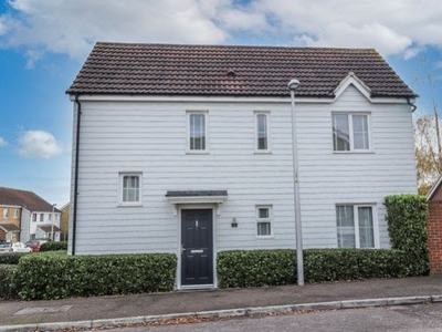 End terrace house to rent in Baryntyne Crescent, Hoo, Rochester ME3