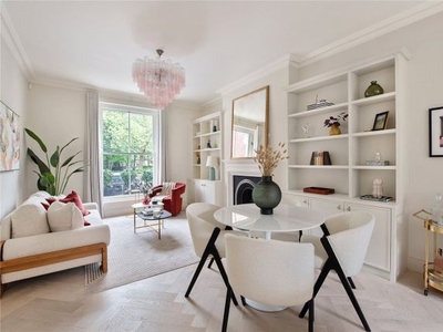 Flat for sale in Talbot Road, London W2
