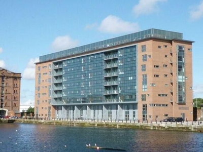 Flat to rent in 10 William Jessop Way, Liverpool, Merseyside L3