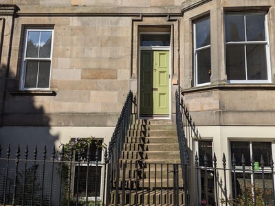 Flat to rent in Brunswick Street, Edinburgh EH7