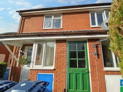Flat to rent in Deacons Place, Bishops Cleeve, Cheltenham GL52