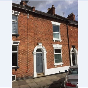 Flat to rent in Denmark Road, Northampton NN1