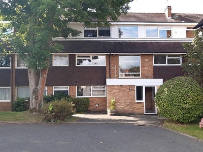 Flat to rent in Elm Lodge, Fentham Road, Solihull, West Midlands B92