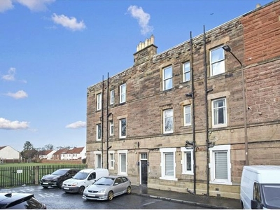 Flat to rent in King Street, Musselburgh EH21
