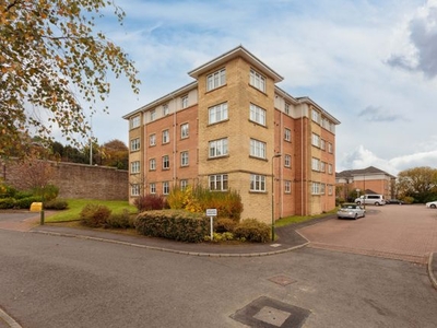Flat to rent in Lindsay Gardens, Bathgate EH48