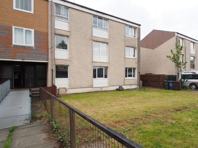 Flat to rent in Lochfield Road, Paisley PA2