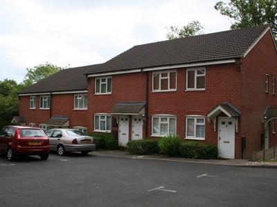 Flat to rent in Mark Close, Mark Close, Redditch, Worcestershire B98