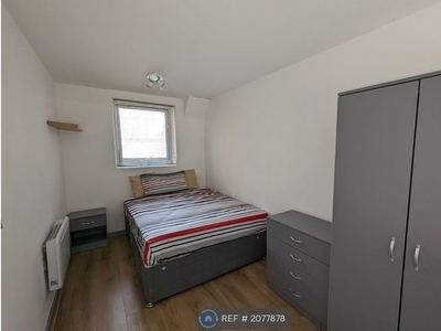 Flat to rent in Marquis Street, Leicester LE1