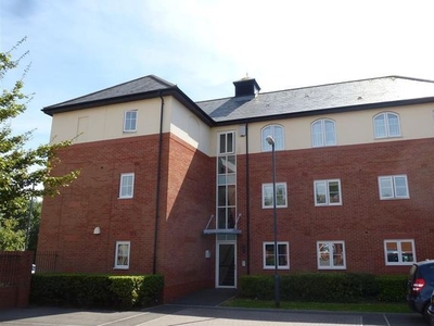 Flat to rent in Sheaves Park, Southmead, Bristol BS10