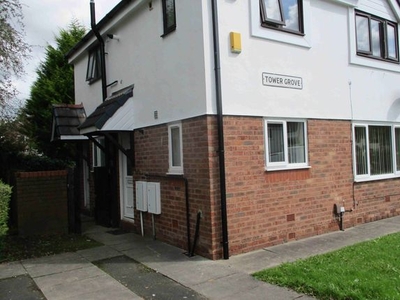 Flat to rent in Tower Grove, Leigh, Greater Manchester WN7