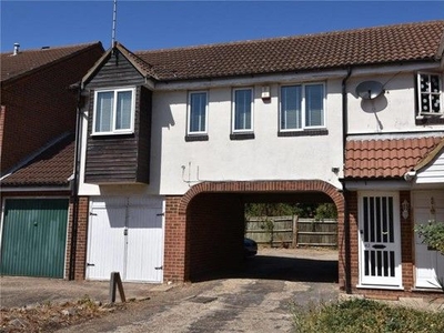 Flat to rent in Woodcotes, Shoebury, Essex SS3