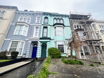 Flat to rent in Woodland Terrace, Greenbank Road, Plymouth PL4