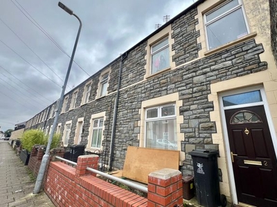 Property to rent in Silver Street, Roath, Cardiff CF24