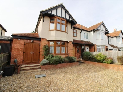 Semi-detached house to rent in Buxton Avenue, Caversham Heights, Reading RG4