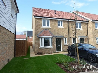 Semi-detached house to rent in Magnolia Way, Cheshunt, Waltham Cross, Hertfordshire EN8