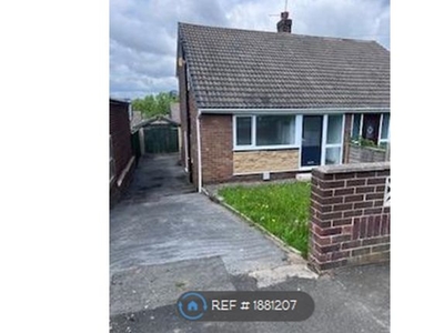 Semi-detached house to rent in Springfield Avenue, Pontefract WF8