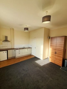 Studio to rent in 9 Glenthorne House, Doncaster DN1