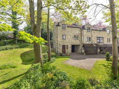 Terraced house for sale in Maufe Way, Ilkley, West Yorkshire LS29