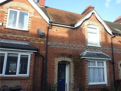 Terraced house to rent in Edgehill Street, Reading, Berkshire RG1