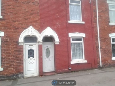 Terraced house to rent in Spring Bank West, Hull HU3