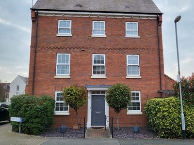 Town house to rent in 2 Roman Close, Barrow Upon Soar, Loughborough LE12