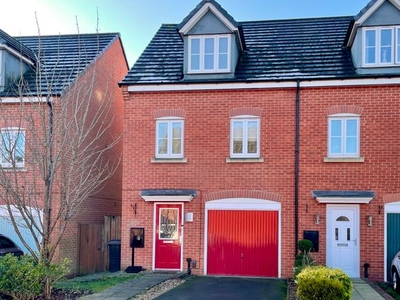 Town house to rent in George Smith Drive, Coalville LE67