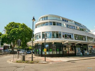 1 Bedroom Apartment For Sale In Stanwell Road
