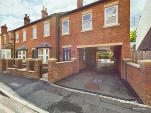 2 Bedroom Apartment For Rent In 2 Wilson Road, Reading