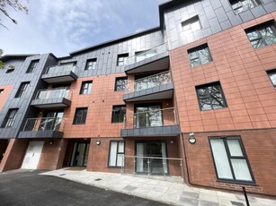 2 Bedroom Apartment For Rent In Manchester