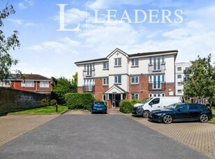 2 Bedroom Apartment For Rent In Mayfield Road, Walton-on-thames