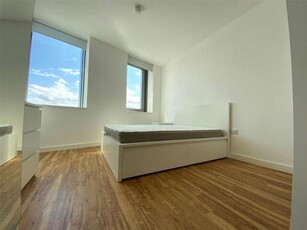 2 Bedroom Flat For Rent In 19 Plaza Boulevard, Liverpool
