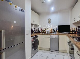 2 Bedroom Flat For Rent In Croydon, London