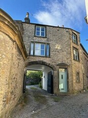 2 Bedroom Town House For Rent In Settle, North Yorkshire