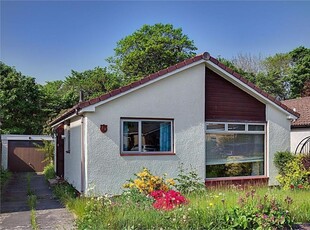 3 bed detached bungalow for sale in Currie