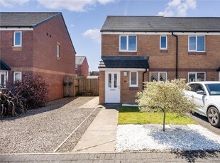3 bed end terraced house for sale in Dunfermline