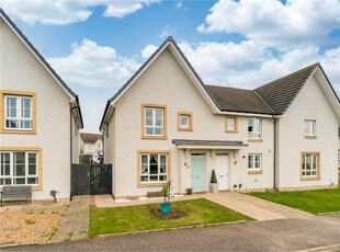 3 bed end terraced house for sale in Kirkliston