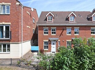 3 Bedroom House For Sale In Sovereign Park, York