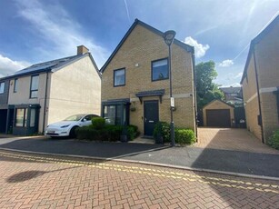 4 Bedroom Detached House For Rent In Uxbridge