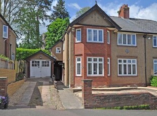 4 Bedroom Semi-detached House For Sale In Fields Park Road